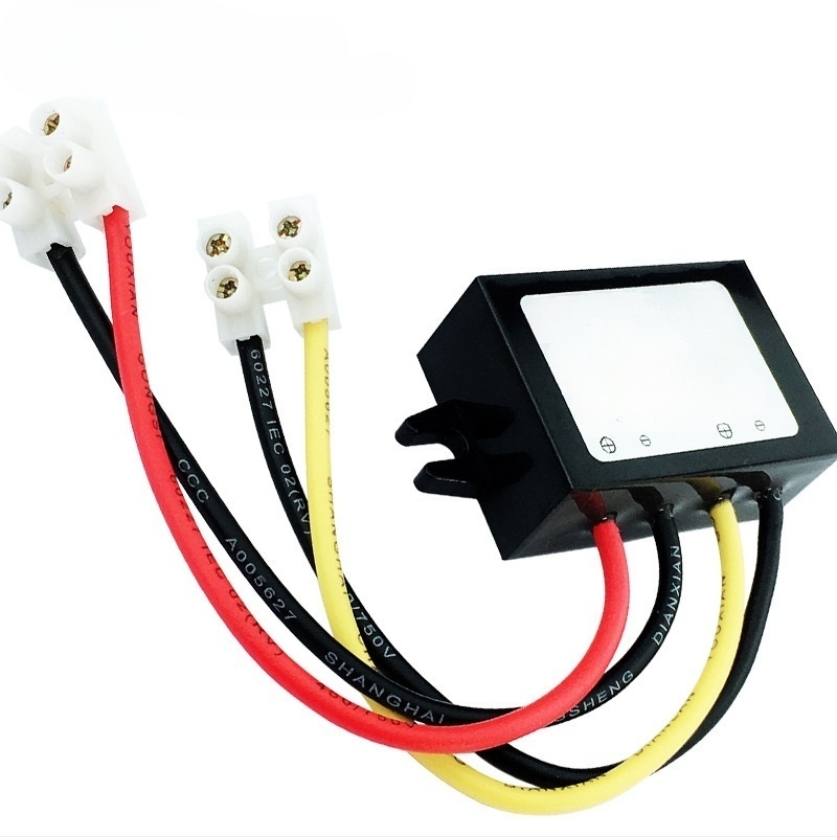Regolatore di Carica Solare MP - Charge Controller Solar recensione e prezzo